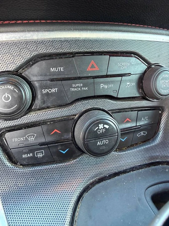 2018 Dodge Challenger 3rd Gen - Image 20 of 21
