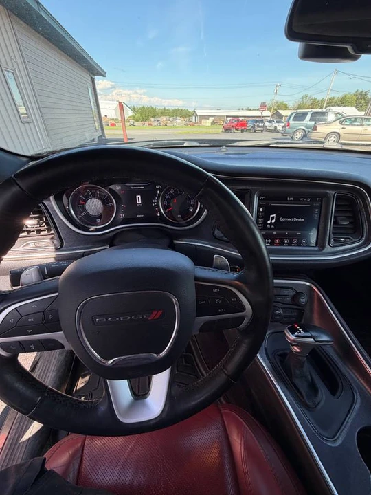 2018 Dodge Challenger 3rd Gen - Image 9 of 21