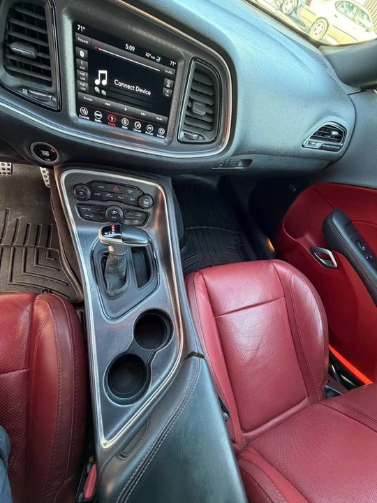 2018 Dodge Challenger 3rd Gen - Image 14 of 21