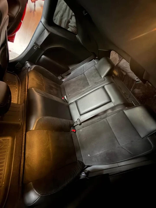 2018 Dodge Challenger 3rd Gen - Image 10 of 11