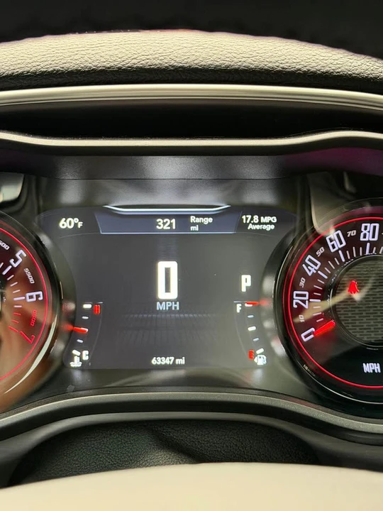 2018 Dodge Challenger 3rd Gen - Image 6 of 11