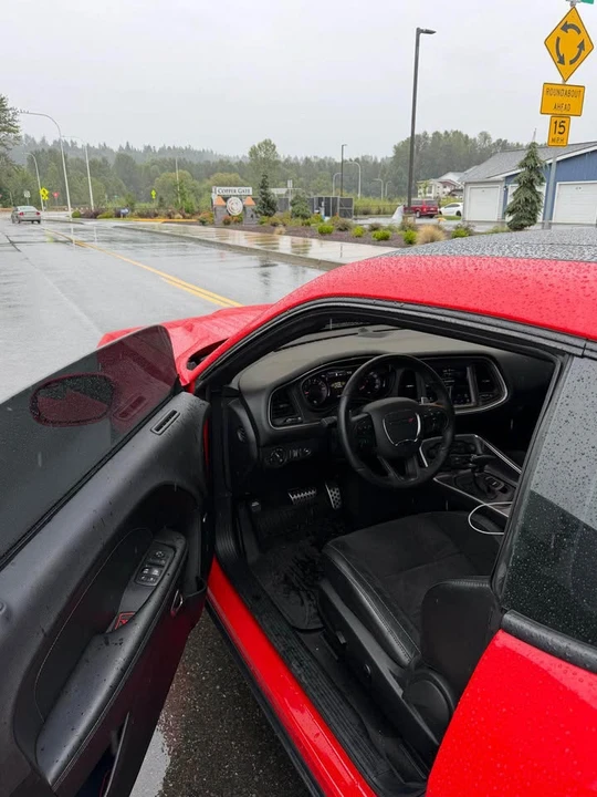 2018 Dodge Challenger 3rd Gen - Image 9 of 11