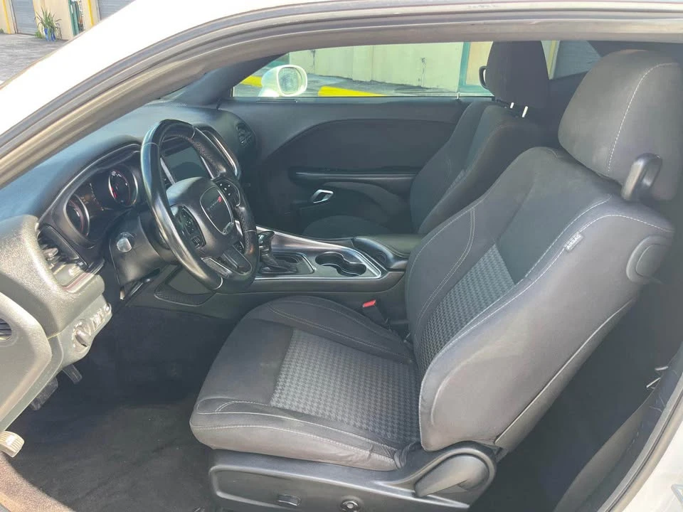 2018 Dodge Challenger 3rd Gen - Image 9 of 15