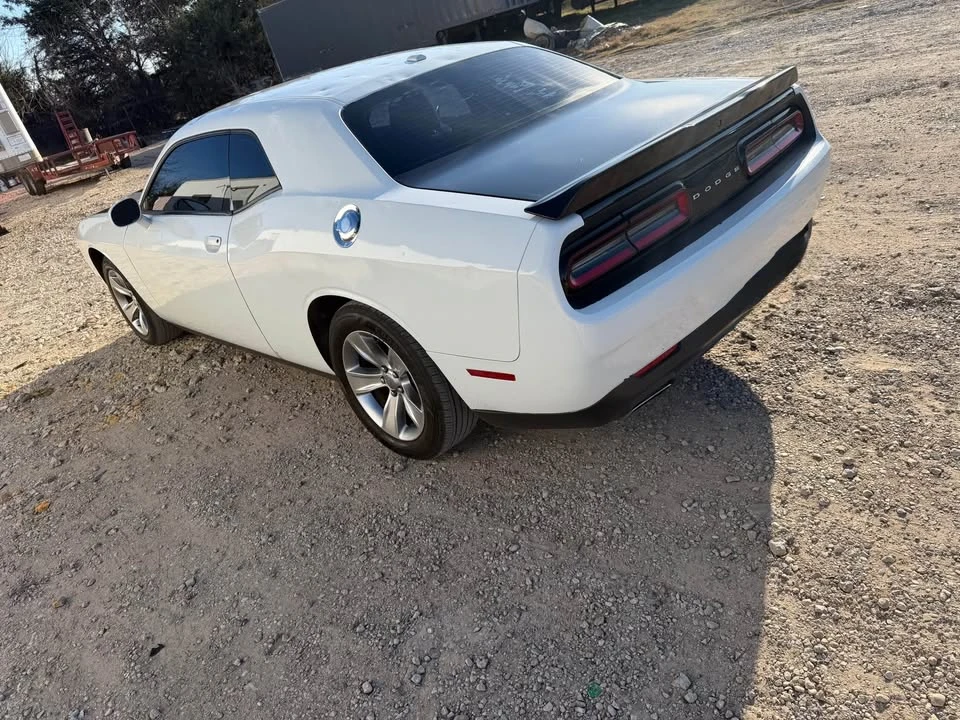 2018 Dodge Challenger 3rd Gen - Image 6 of 8