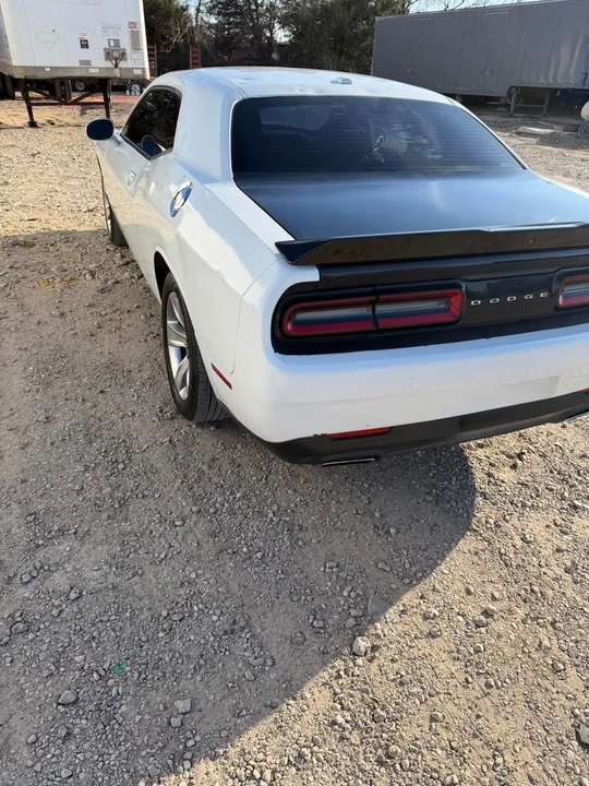 2018 Dodge Challenger 3rd Gen - Image 2 of 8