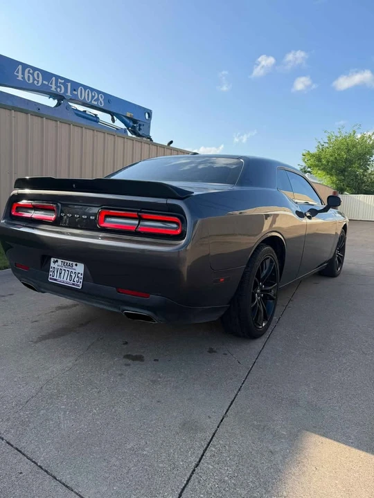 2018 Dodge Challenger 3rd Gen - Image 8 of 9