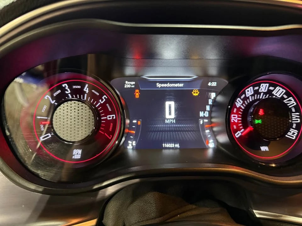 2018 Dodge Challenger - Image 11 of 13
