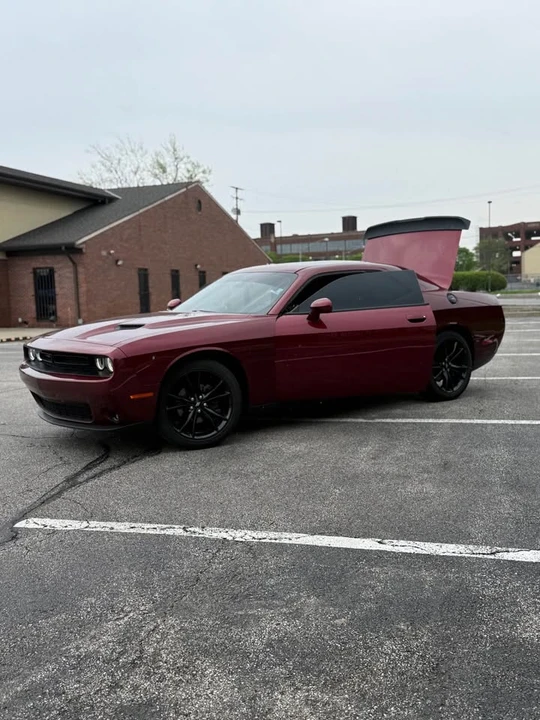 2018 Dodge Challenger - Image 4 of 13