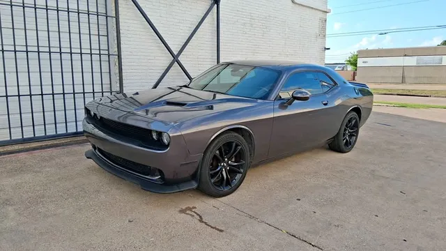 2018 Dodge Challenger Coupe 2D