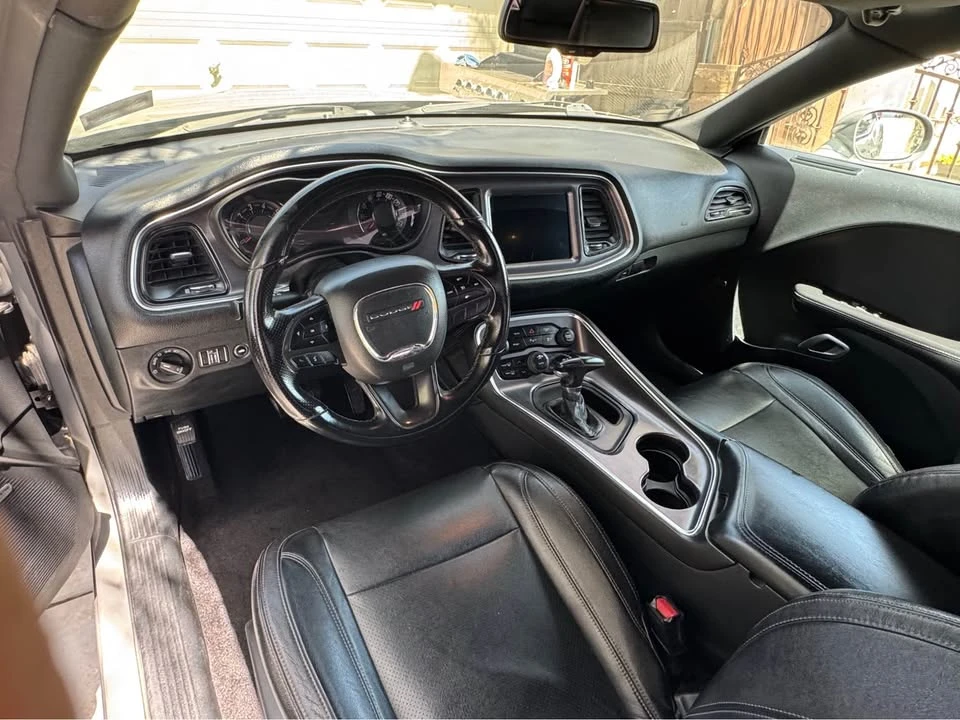 2018 Dodge Challenger 3rd Gen - Image 6 of 10