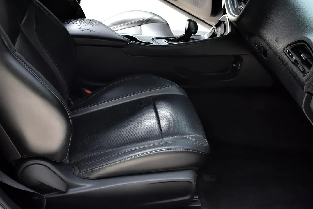 2018 Dodge Challenger 3rd Gen - Image 30 of 30