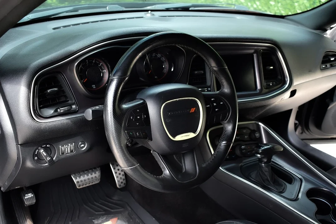 2018 Dodge Challenger 3rd Gen - Image 23 of 30
