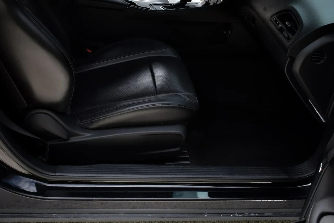 2018 Dodge Challenger 3rd Gen - Image 29 of 30