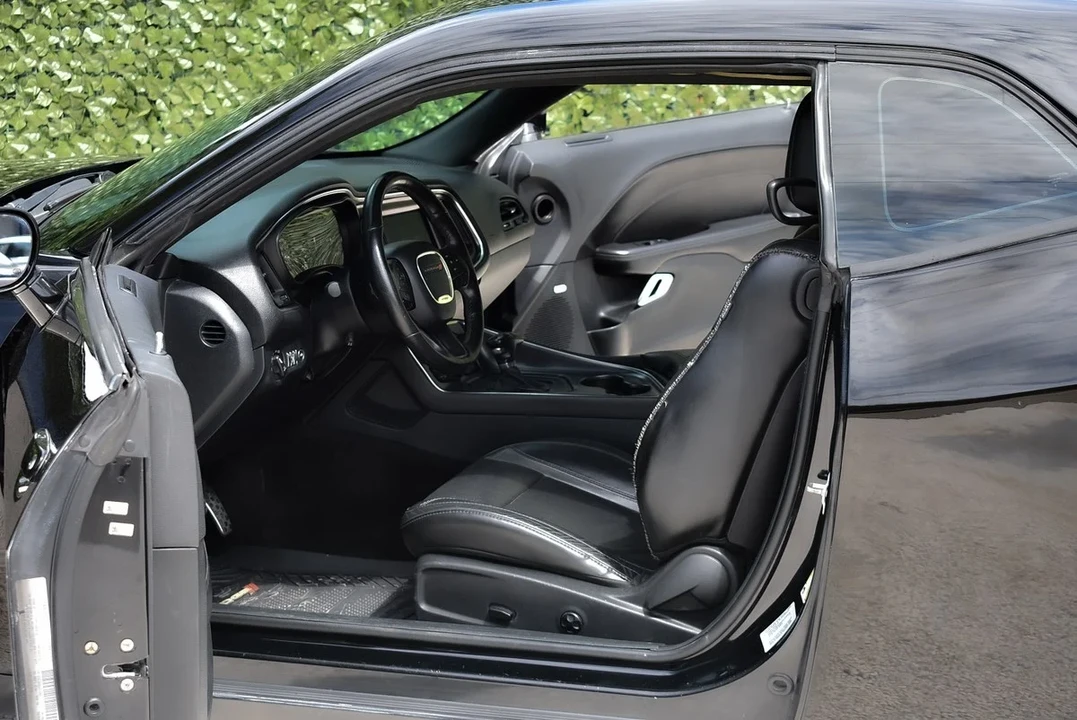 2018 Dodge Challenger 3rd Gen - Image 20 of 30