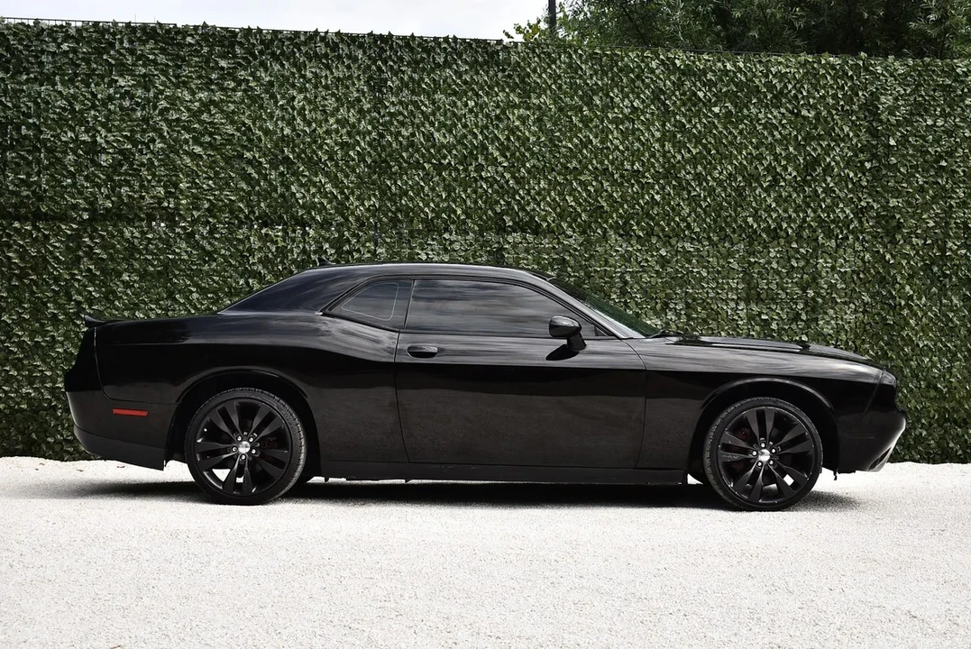 2018 Dodge Challenger 3rd Gen - Image 9 of 30