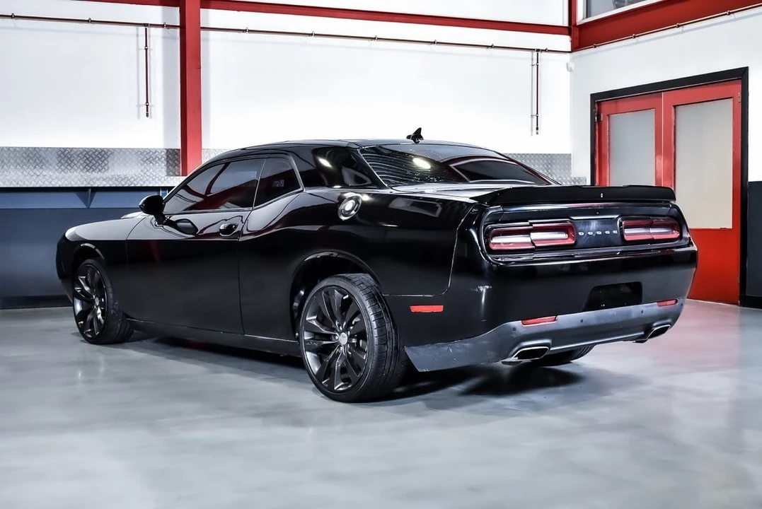 2018 Dodge Challenger 3rd Gen - Image 16 of 31