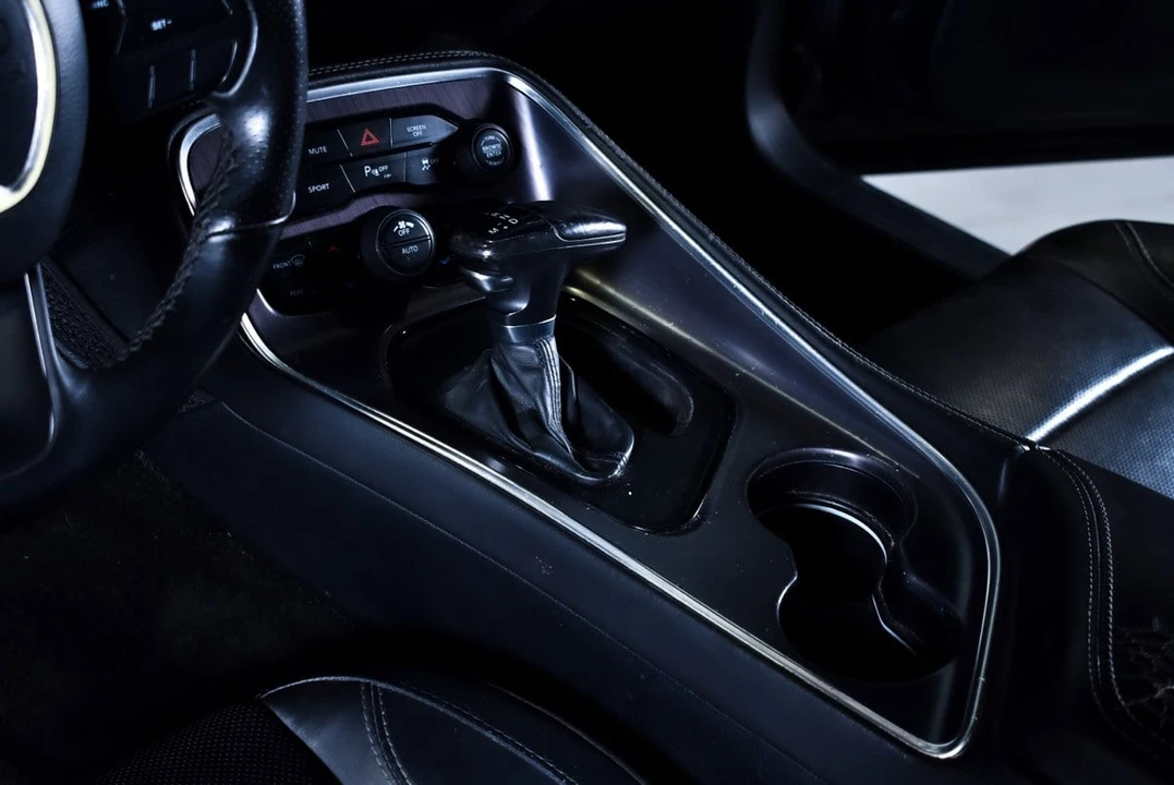 2018 Dodge Challenger 3rd Gen - Image 30 of 31