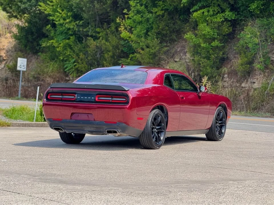 2018 Dodge Challenger 3rd Gen - Image 6 of 18