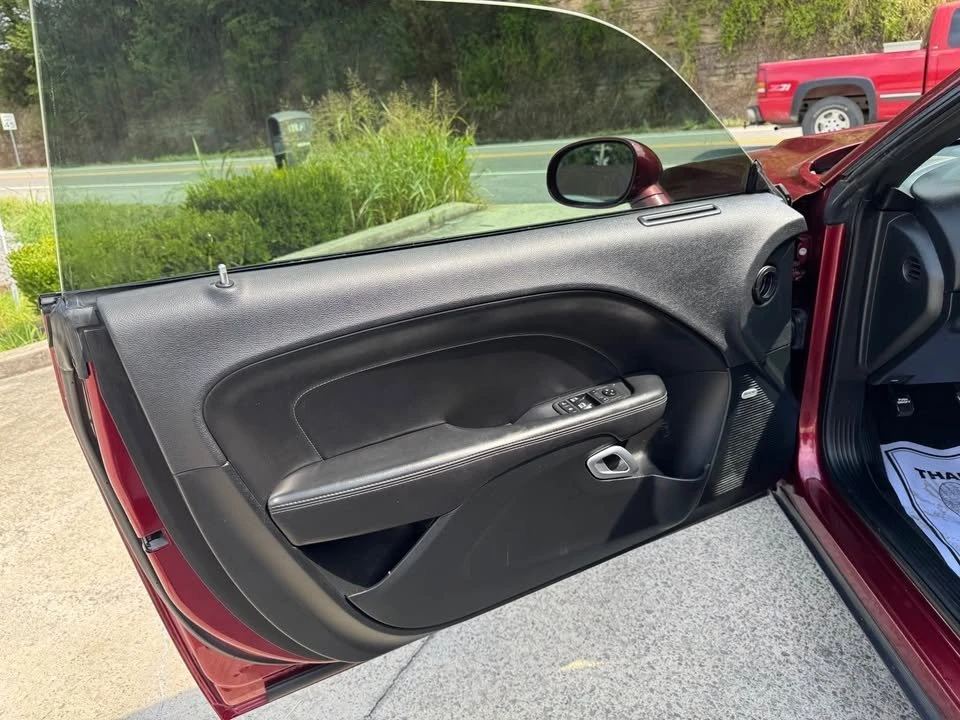 2018 Dodge Challenger 3rd Gen - Image 8 of 18