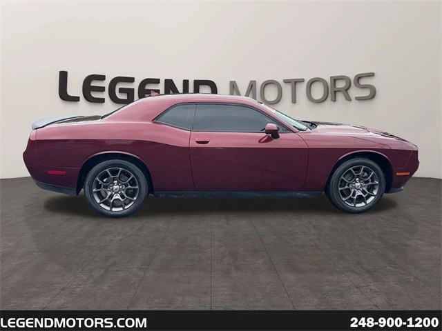 2018 Dodge Challenger 3rd Gen - Image 9 of 12