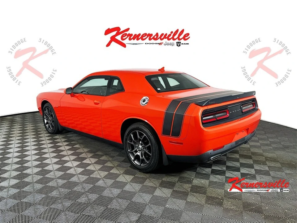 2018 Dodge Challenger 3rd Gen - Image 5 of 12
