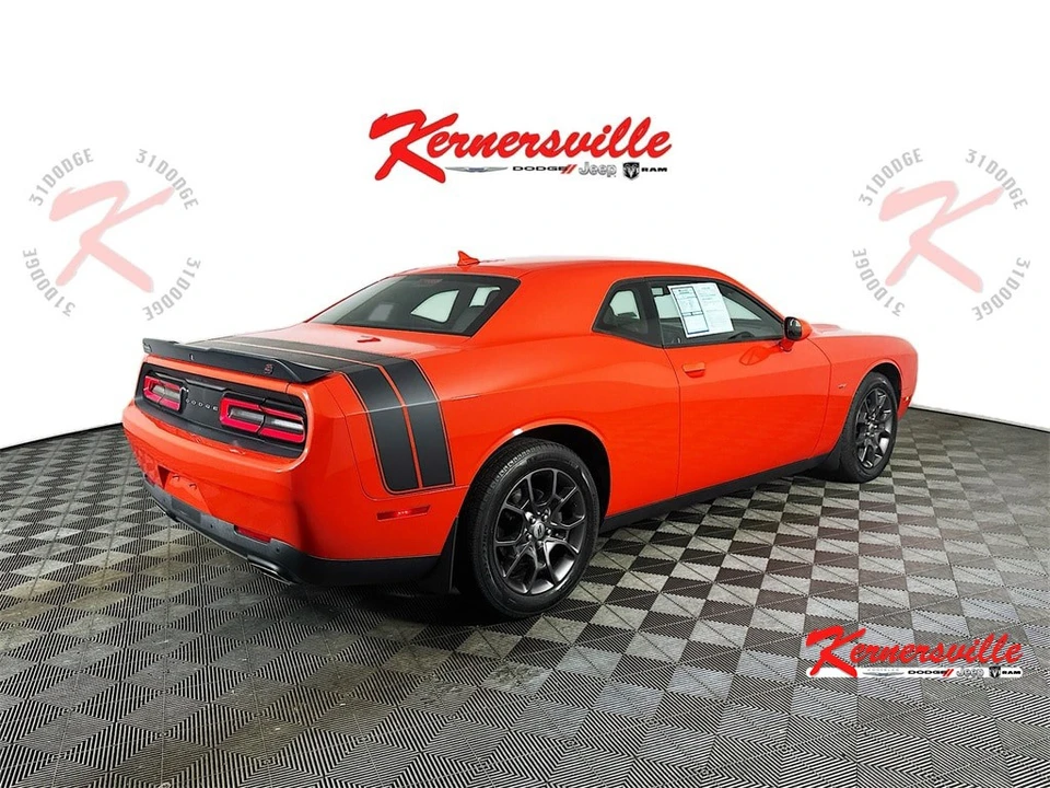 2018 Dodge Challenger 3rd Gen - Image 7 of 12