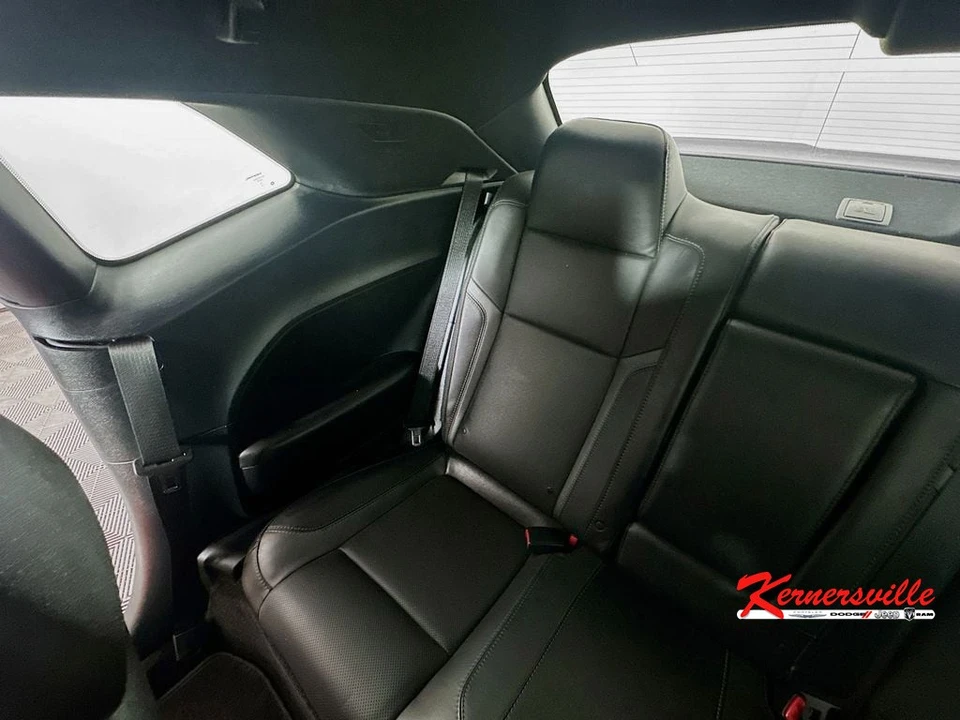 2018 Dodge Challenger 3rd Gen - Image 12 of 21
