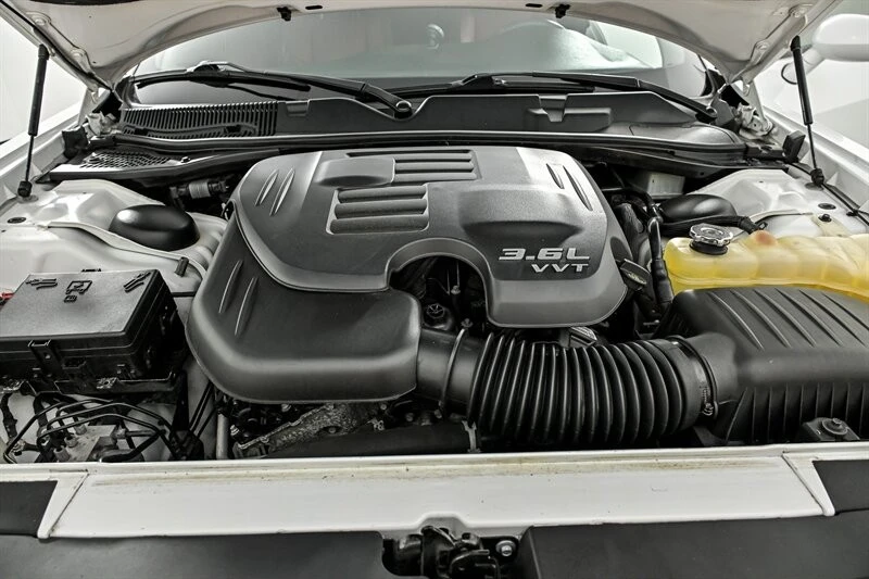 2018 Dodge Challenger 3rd Gen - Image 12 of 24