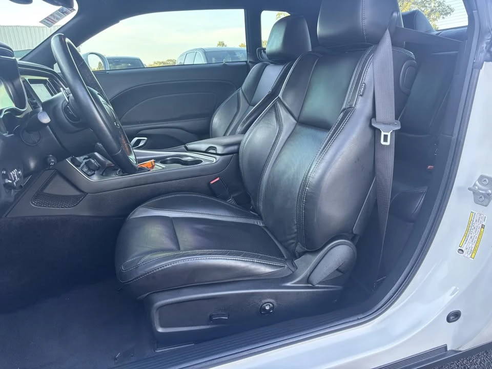 2018 Dodge Challenger 3rd Gen - Image 10 of 20