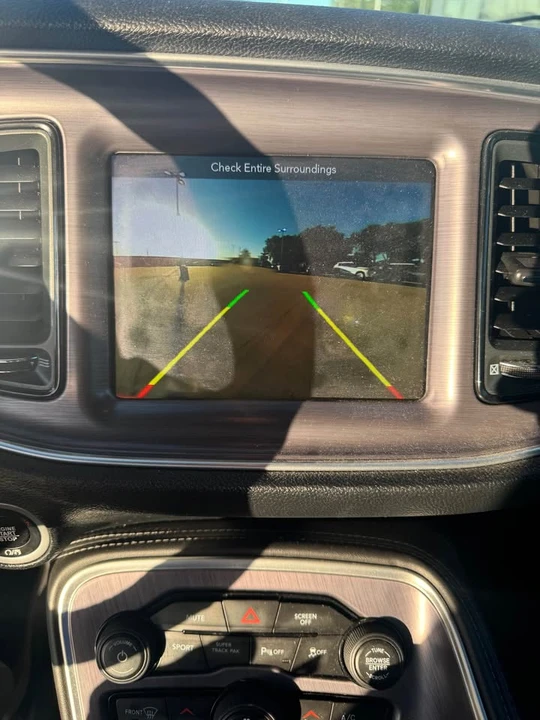 2018 Dodge Challenger 3rd Gen - Image 10 of 13