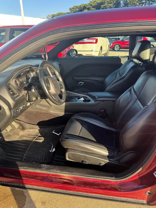 2018 Dodge Challenger 3rd Gen - Image 5 of 13