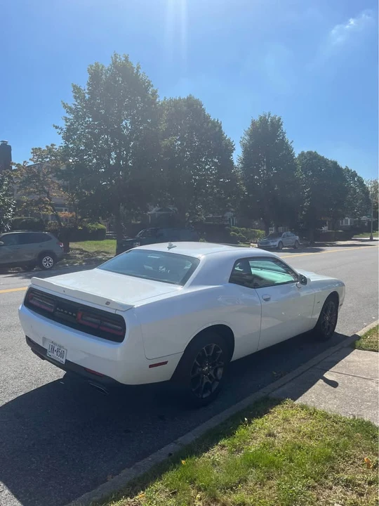 2018 Dodge Challenger 3rd Gen - Image 5 of 9