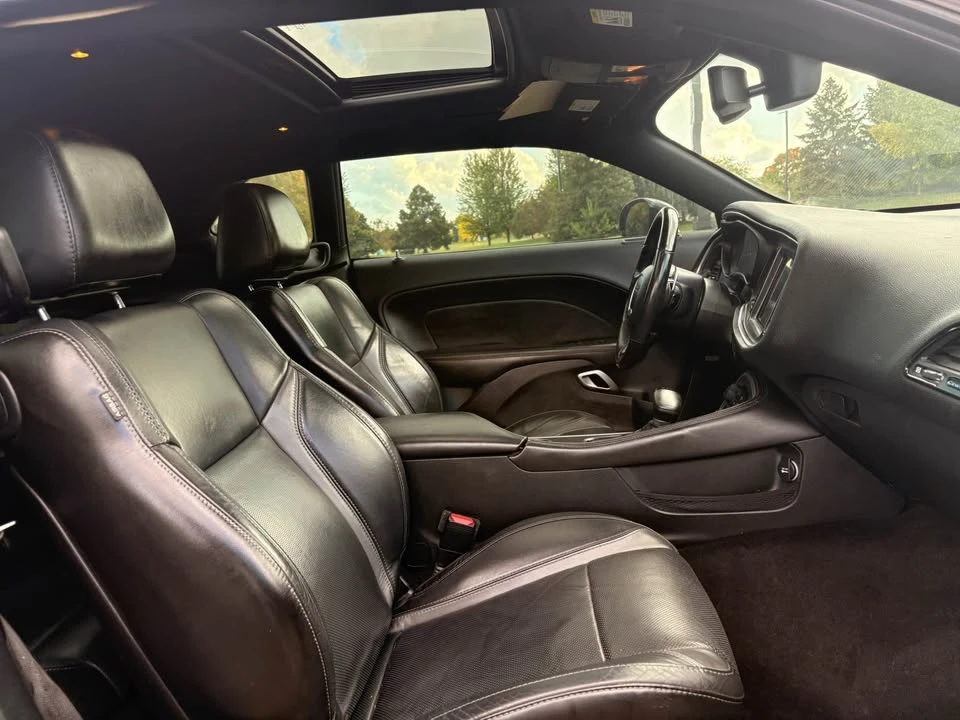 2018 Dodge Challenger 3rd Gen - Image 10 of 11