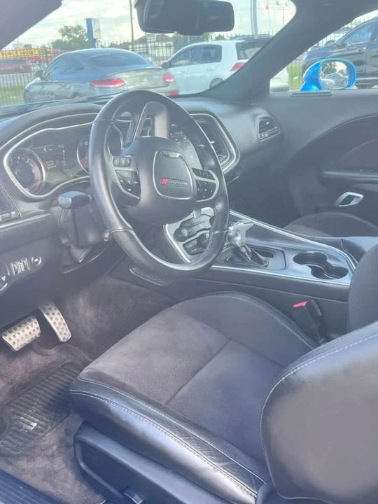 2018 Dodge Challenger 3rd Gen - Image 9 of 11