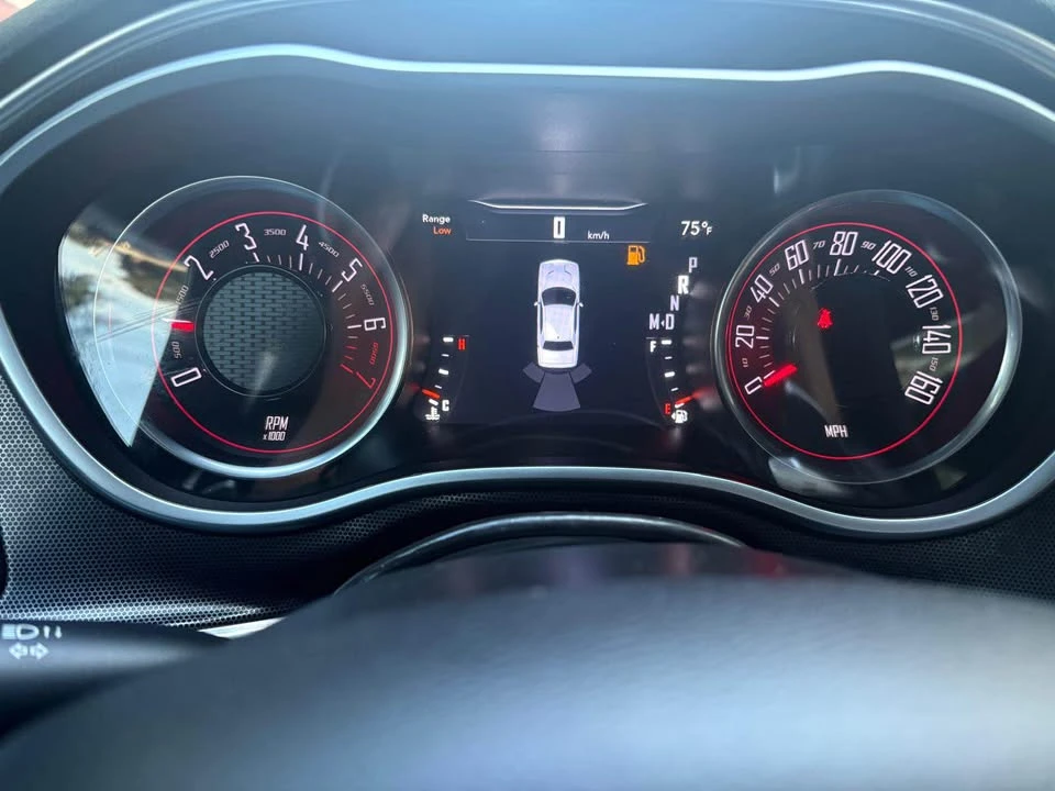 2018 Dodge Challenger 3rd Gen - Image 9 of 10