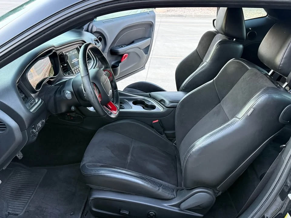 2018 Dodge Challenger 3rd Gen - Image 8 of 13