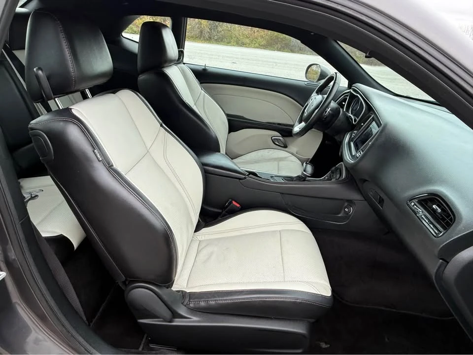 2018 Dodge Challenger 3rd Gen - Image 11 of 16