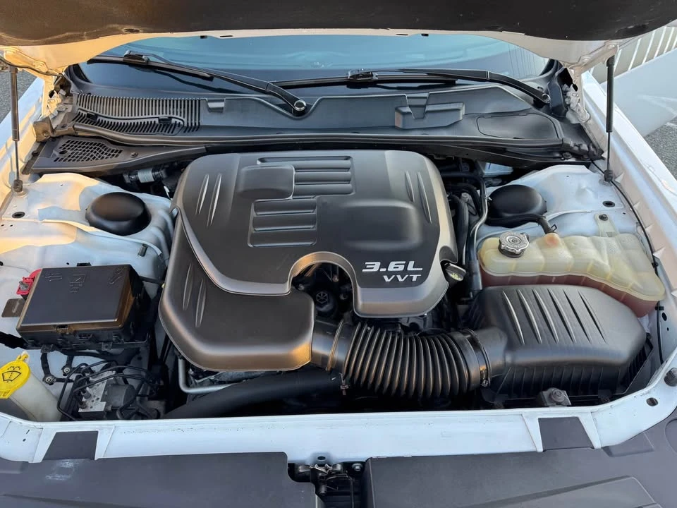 2018 Dodge Challenger 3rd Gen - Image 8 of 9