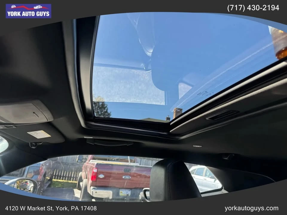 2018 Dodge Challenger 3rd Gen - Image 10 of 13
