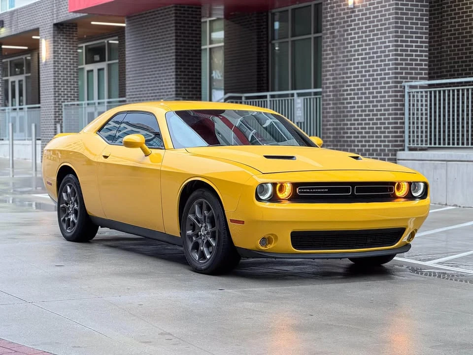 2018 Dodge Challenger 3rd Gen - Image 2 of 7