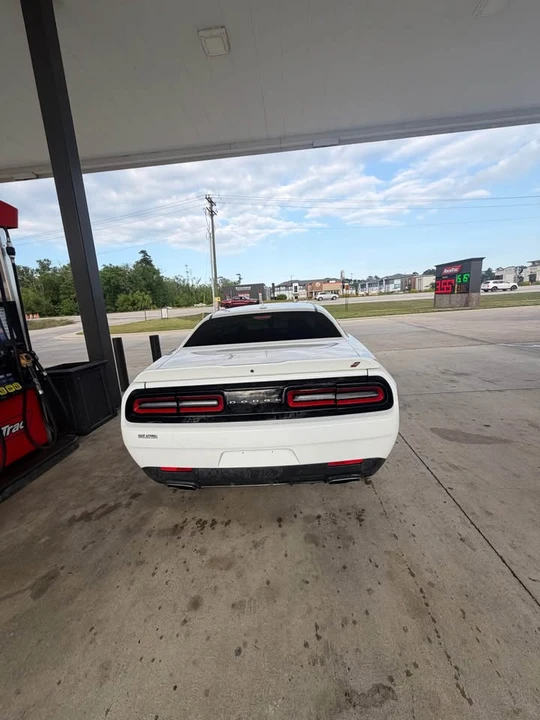 2018 Dodge Challenger 3rd Gen - Image 5 of 6