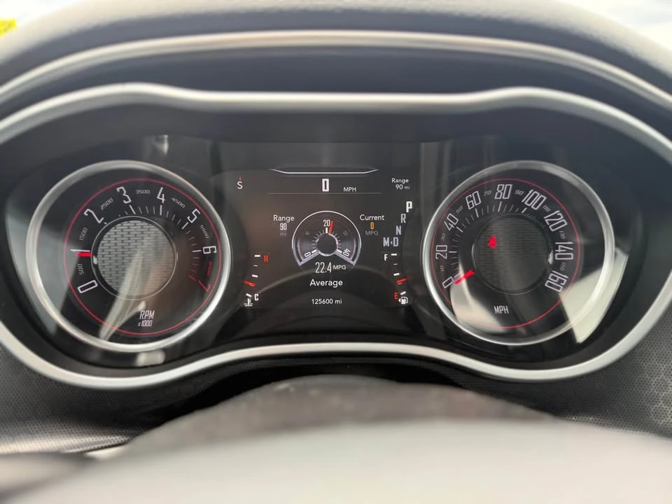 2018 Dodge Challenger 3rd Gen - Image 13 of 17