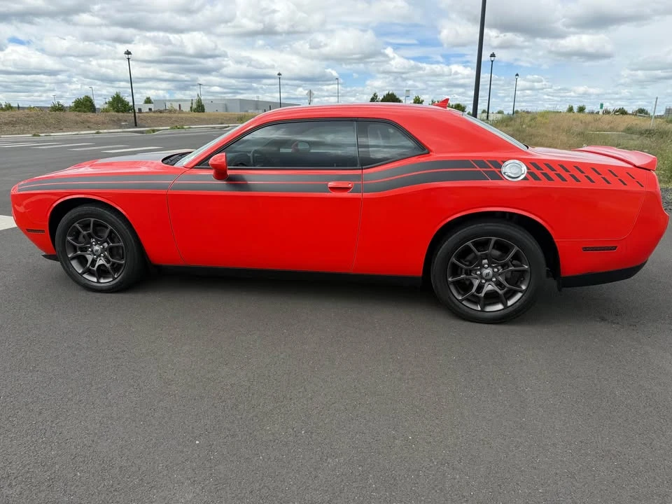 2018 Dodge Challenger 3rd Gen - Image 8 of 17