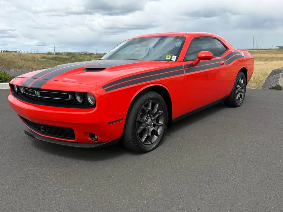 2018 Dodge Challenger 3rd Gen - Image 2 of 17