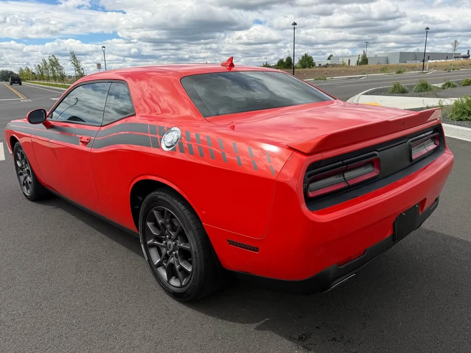 2018 Dodge Challenger 3rd Gen - Image 7 of 17