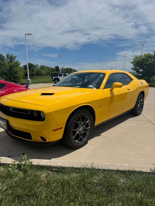 2018 Dodge Challenger 3rd Gen - Image 2 of 4
