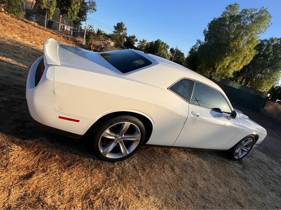 2018 Dodge Challenger 3rd Gen - Image 10 of 14