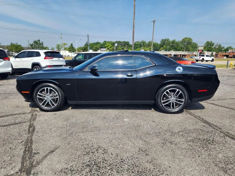2018 Dodge Challenger 3rd Gen - Image 10 of 19