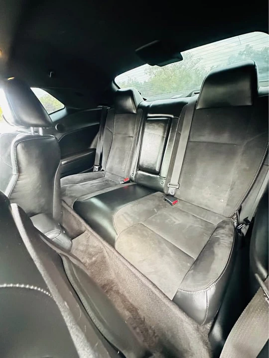2018 Dodge Challenger 3rd Gen - Image 13 of 16