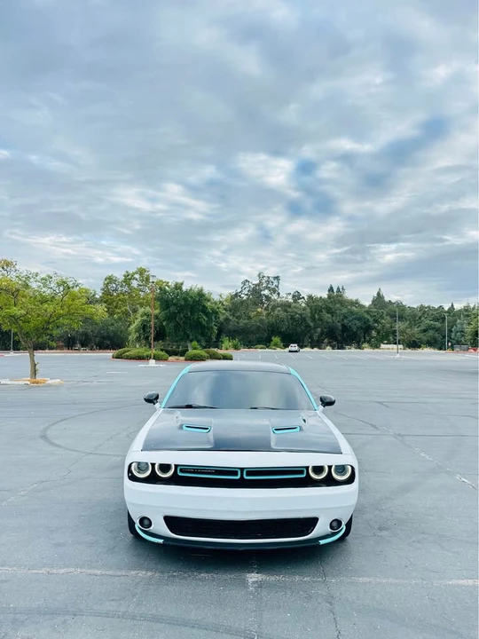2018 Dodge Challenger 3rd Gen - Image 4 of 16